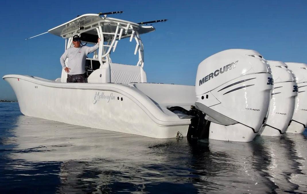 A – 36 Yellowfin offshore